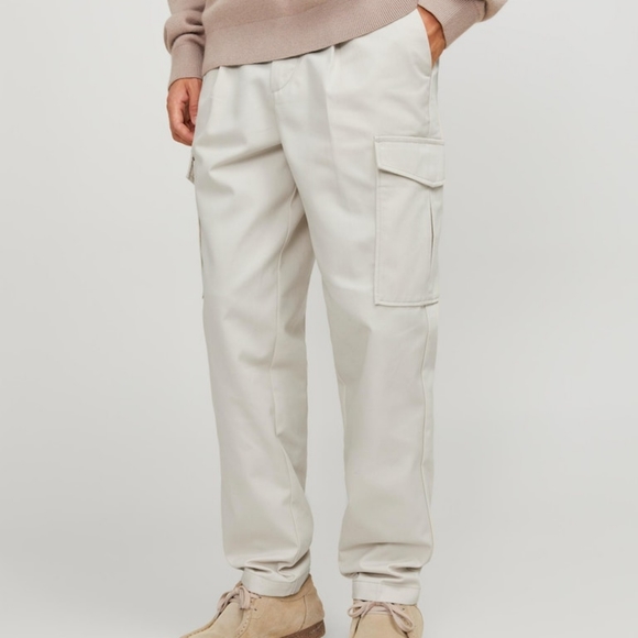 cargo pants - Picture 1 of 4
